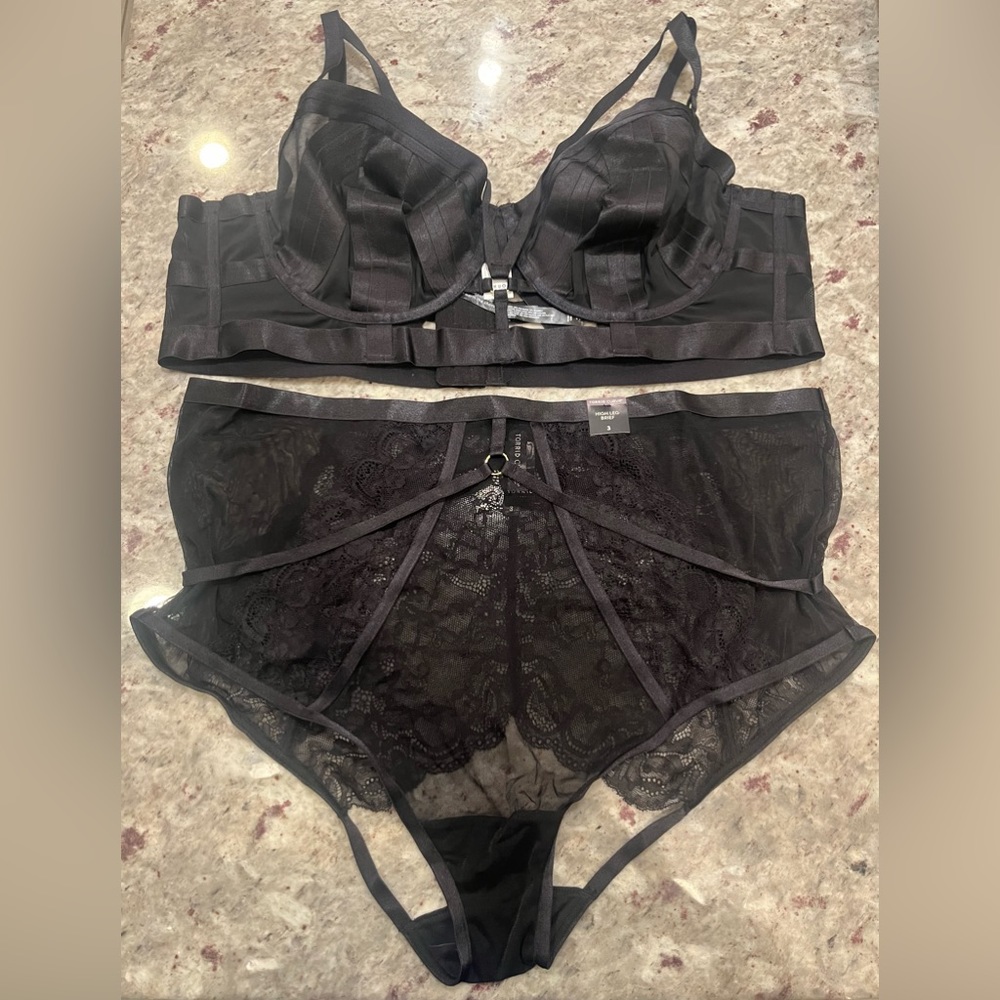Torrid Lace Set